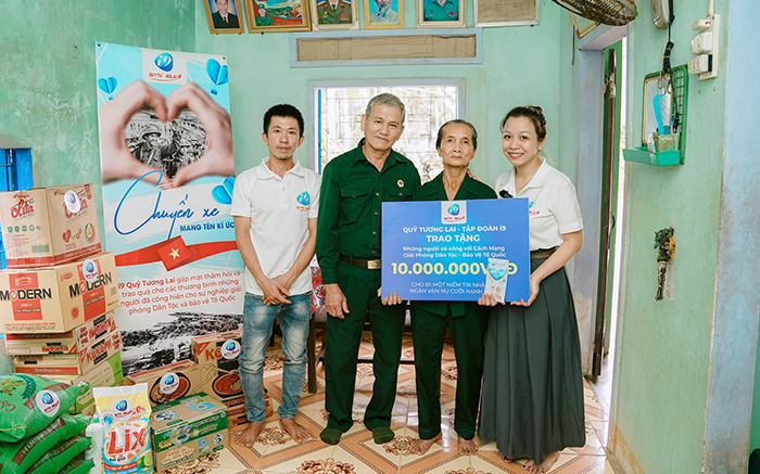 Hình ảnh đá gà trực tiếp kịch tính tại Kubet 11